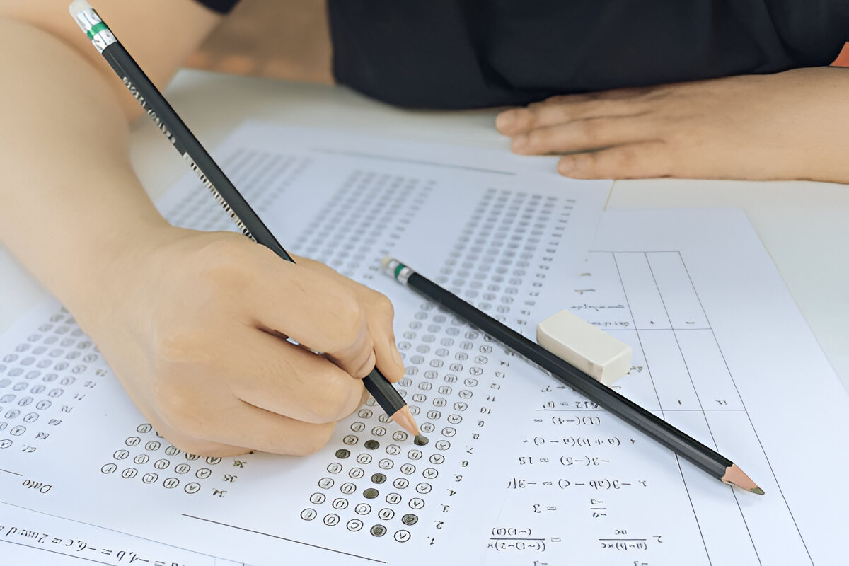 Student Experience - Interactive quiz taking interface